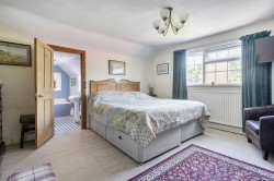 Images for Taylors Field, Midhurst, GU29