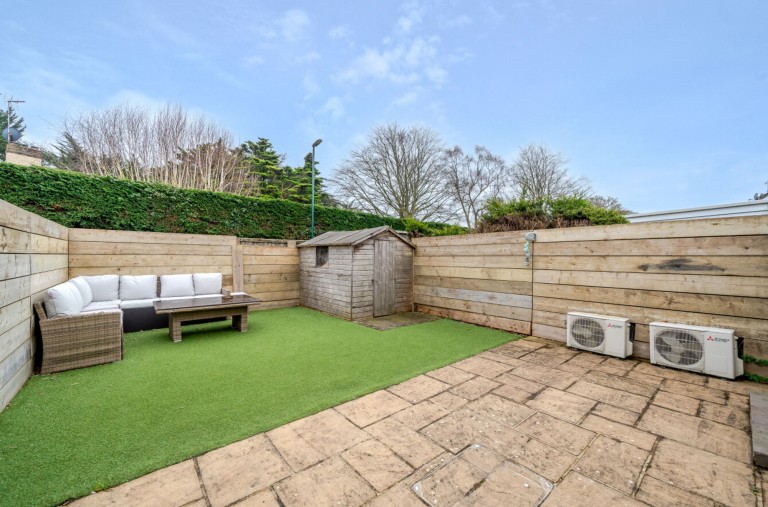 Images for Pryors Green, Rose Green, PO21