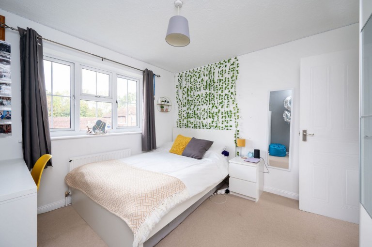 Images for Wordsworth Place, Horsham, RH12