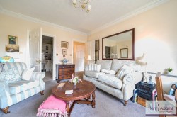 Images for King George Avenue, Petersfield, GU32