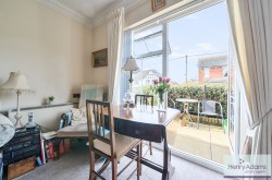 Images for King George Avenue, Petersfield, GU32