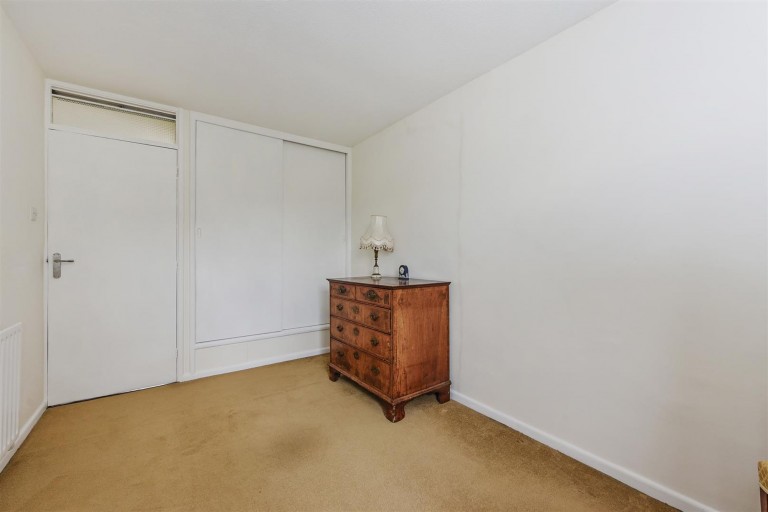 Images for Chestnut Walk, Tangmere, PO20