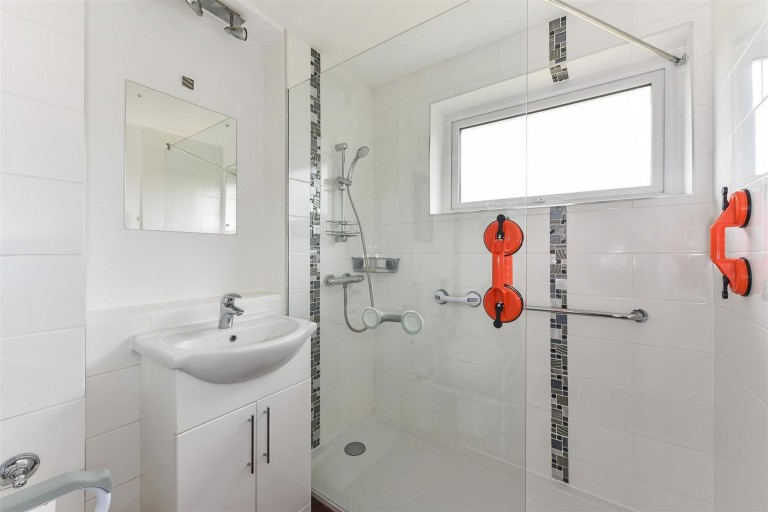 Images for Chestnut Walk, Tangmere, PO20