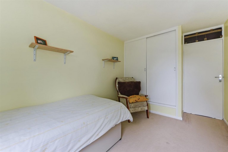 Images for Chestnut Walk, Tangmere, PO20