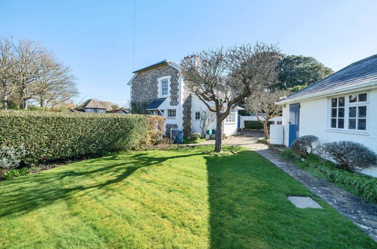 Images for 38 Sea Lane, Middleton-On-Sea, PO22