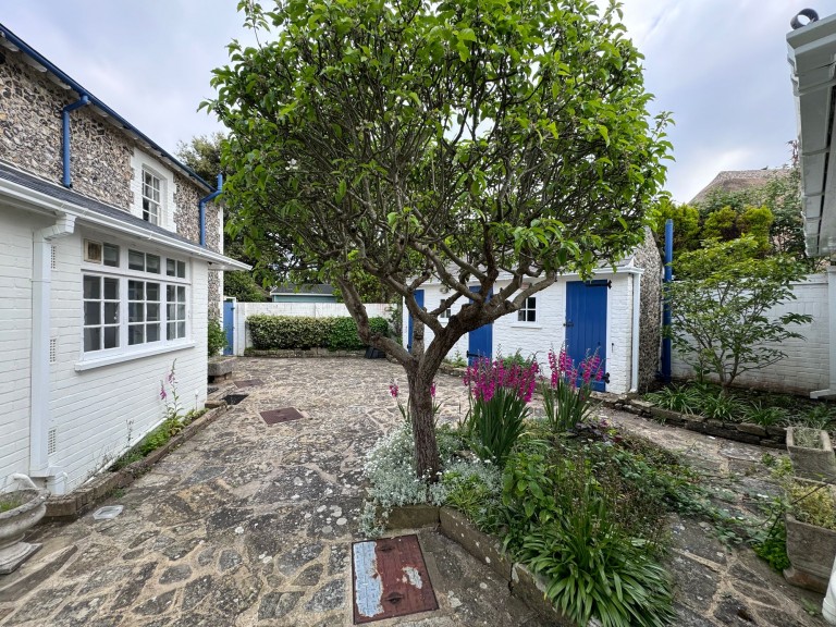 Images for 38 Sea Lane, Middleton-On-Sea, PO22