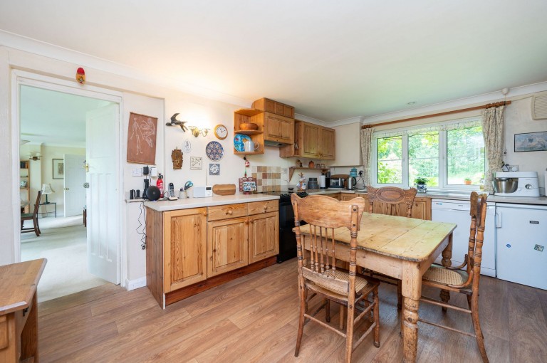 Images for Bashurst Hill, Itchingfield, RH13