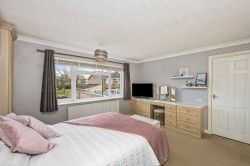 Images for Oaks Close, Horsham, RH12