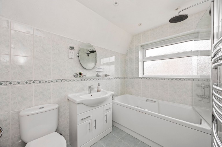 Images for Oaks Close, Horsham, RH12