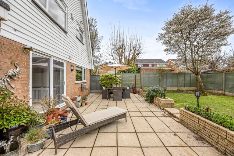 Images for Oaks Close, Horsham, RH12