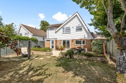 Images for Oaks Close, Horsham, RH12