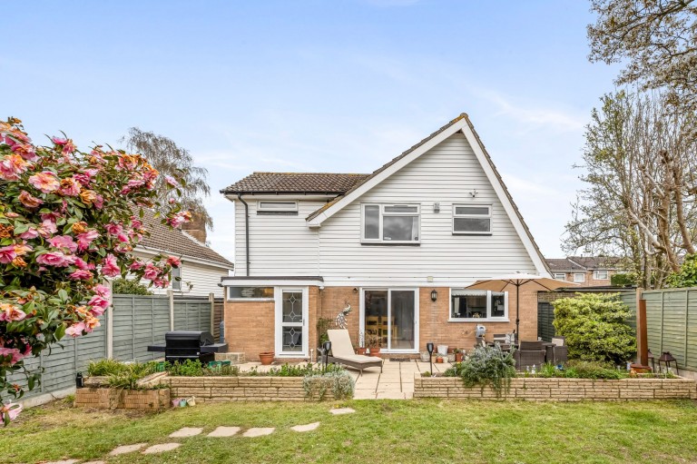 Images for Oaks Close, Horsham, RH12