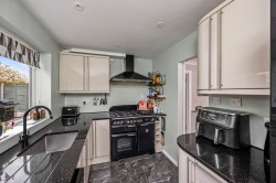 Images for Oaks Close, Horsham, RH12