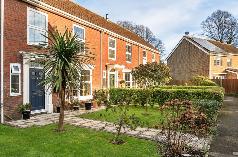 Images for Edinburgh Close, Aldwick, PO21