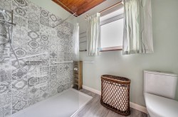 Images for North Avenue South, Middleton On Sea, PO22