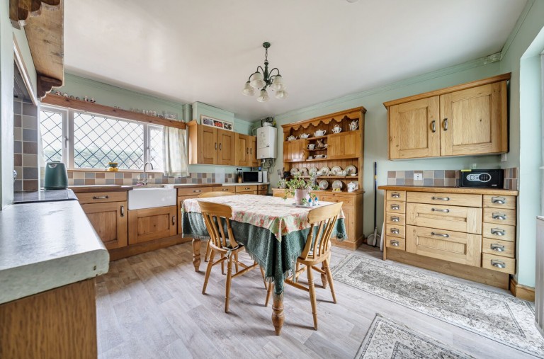 Images for North Avenue South, Middleton On Sea, PO22