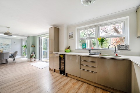 Click the photo for more details of Underwood Road, Haslemere, GU27