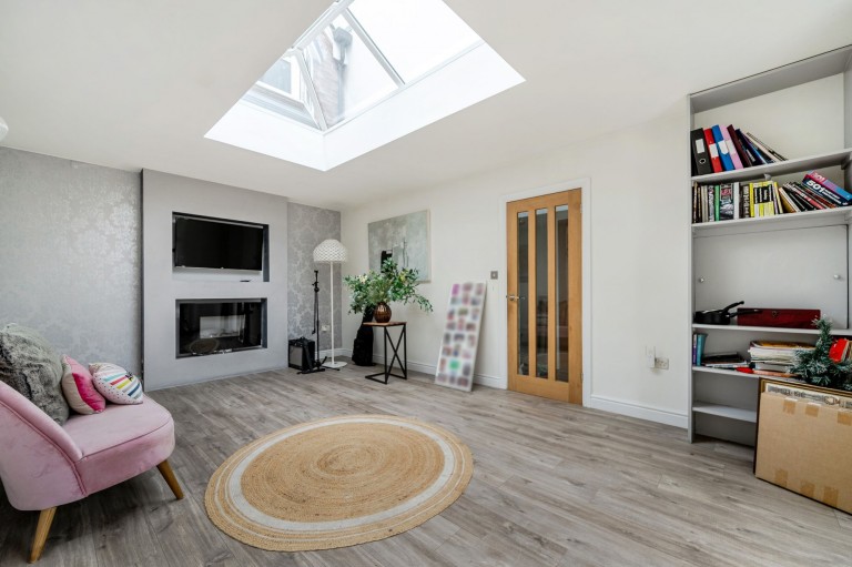 Images for Underwood Road, Haslemere, GU27