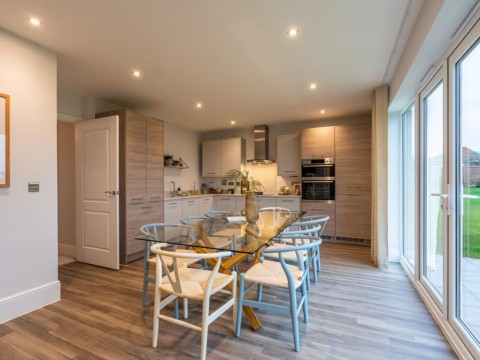 Click the photo for more details of Littlehampton Road, Angmering, BN16