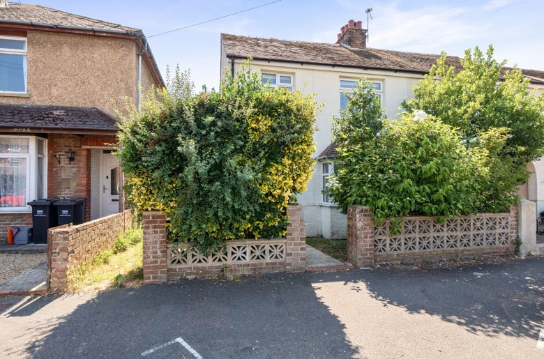 Click the photo for more details of Gravits Lane, Bognor Regis, PO21