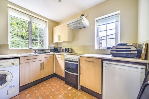 Click the photo for more details of The Wharf, Brookside The Wharf, GU29