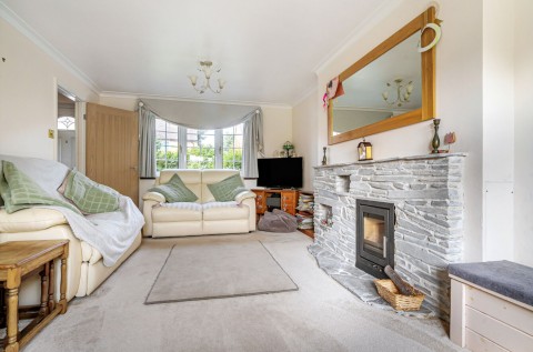 Click the photo for more details of Highview Road, Eastergate, PO20
