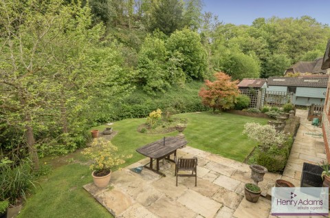 Click the photo for more details of Lynch Lane, West Meon, GU32