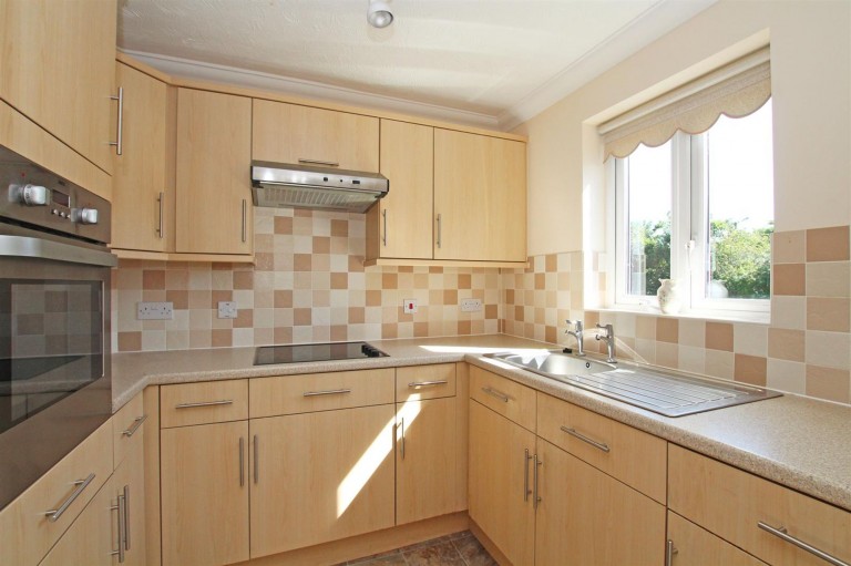 Images for Spitalfield Lane, Chichester, PO19