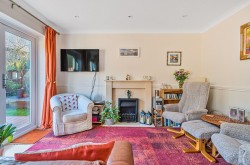 Images for Crofts Close, Chiddingfold, GU8