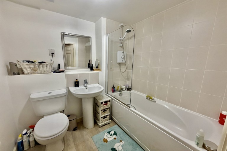 Images for Harwood Close, Codmore Hill, Pulborough, RH20