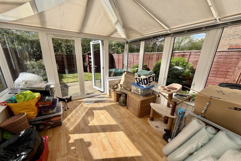 Images for Holders Close, Billingshurst, RH14