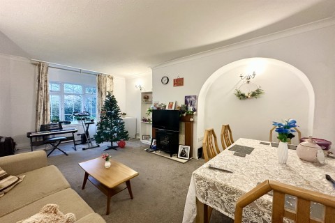 Click the photo for more details of Holly Close, Storrington, RH20