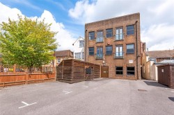 Images for 20-22 East Street, Horsham, RH12