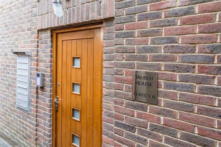 Images for 20-22 East Street, Horsham, RH12