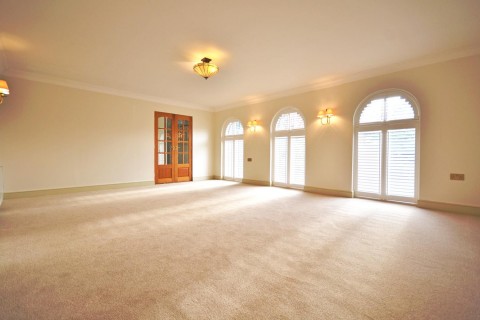Click the photo for more details of Balchins Close, Wisborough Green, RH14