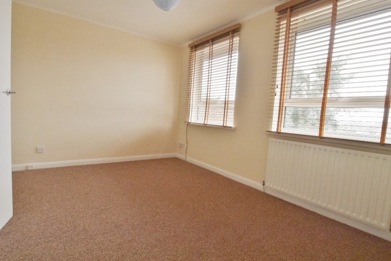 Images for Reapers Close, Horsham, RH12