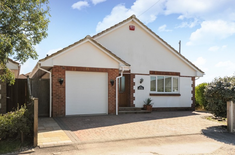 Click the photo for more details of Harbour Road, Pagham, Bognor Regis, PO21