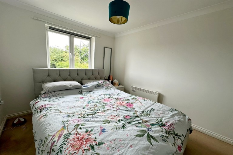 Images for Arundel Court, Brooker's Road, Billingshurst, RH14