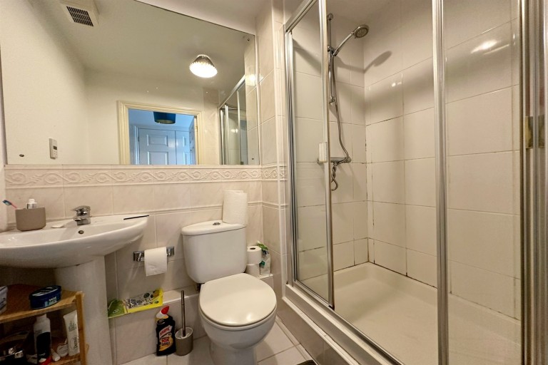 Images for Arundel Court, Brooker's Road, Billingshurst, RH14