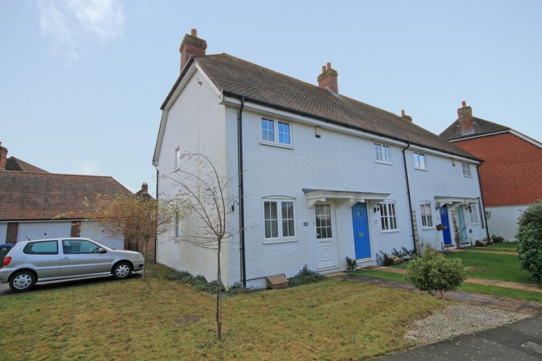 Click the photo for more details of Berrall Way, Billingshurst, RH14