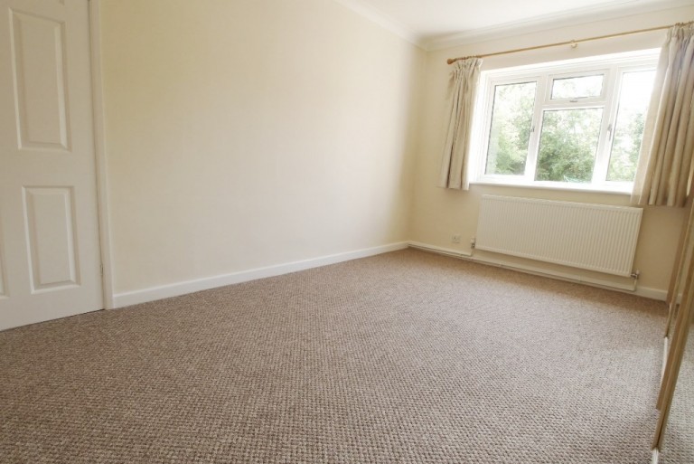 Images for Hill Mead, Horsham, RH12