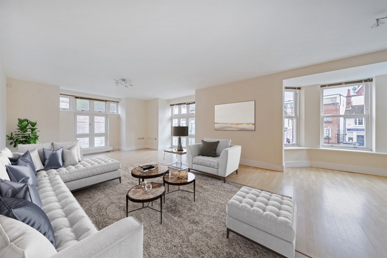 Images for Hewells Court, Horsham, RH12