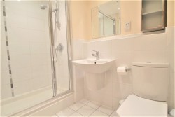 Images for Hewells Court, Horsham, RH12