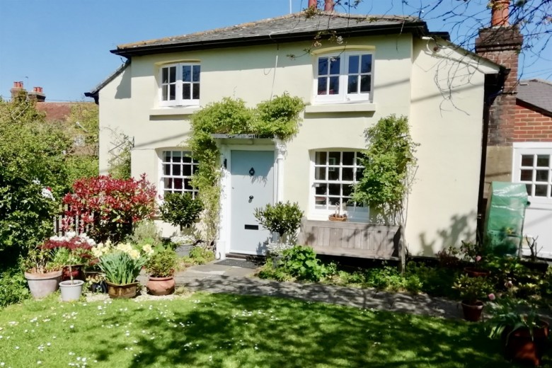 Click the photo for more details of Red Lane, Shipley, Horsham, RH13