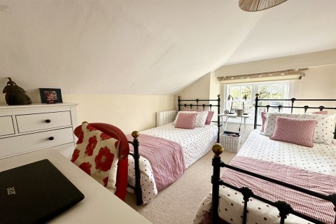 Click the photo for more details of Red Lane, Shipley, Horsham, RH13