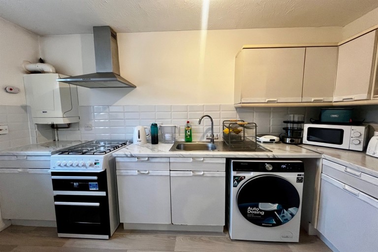 Images for Abbotsbury Court, Kings Road, Horsham, RH13