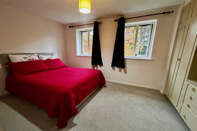 Images for Abbotsbury Court, Kings Road, Horsham, RH13