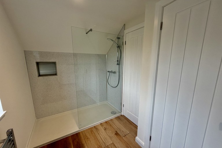 Images for Twitten End, North Street, Storrington, RH20