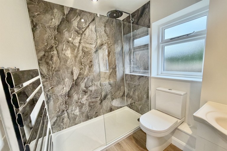 Images for Twitten End, North Street, Storrington, RH20