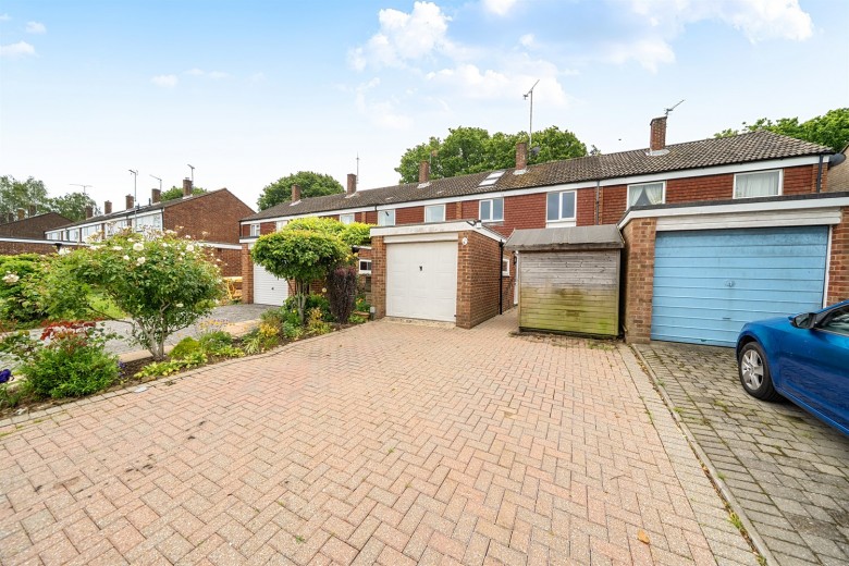 Click the photo for more details of Corsletts Avenue, Broadbridge Heath, Horsham, RH12